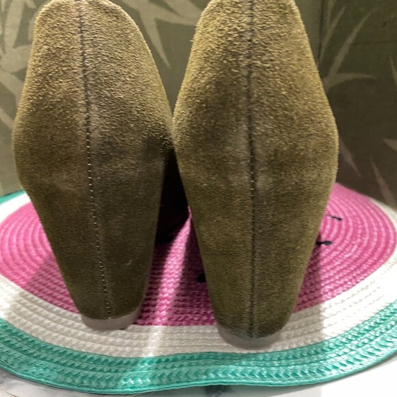 EUC Merona sz 7 1/2 Suede Wedges - Picture 5 of 14